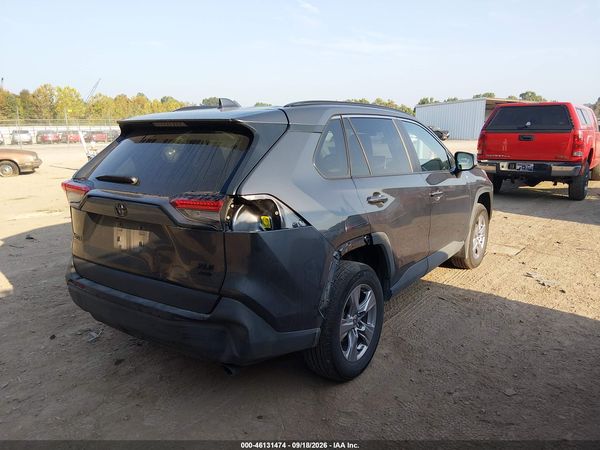 2025 TOYOTA RAV4 XLE — I4
