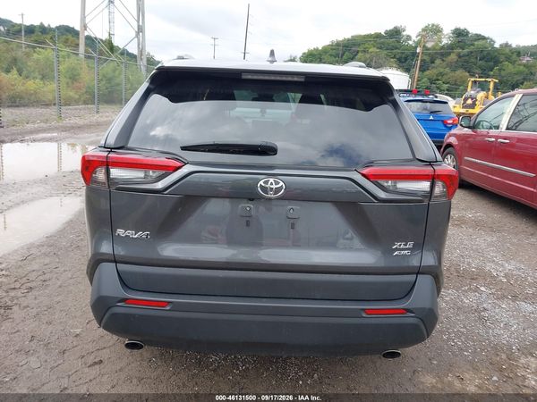 2022 TOYOTA RAV4 XLE — I119