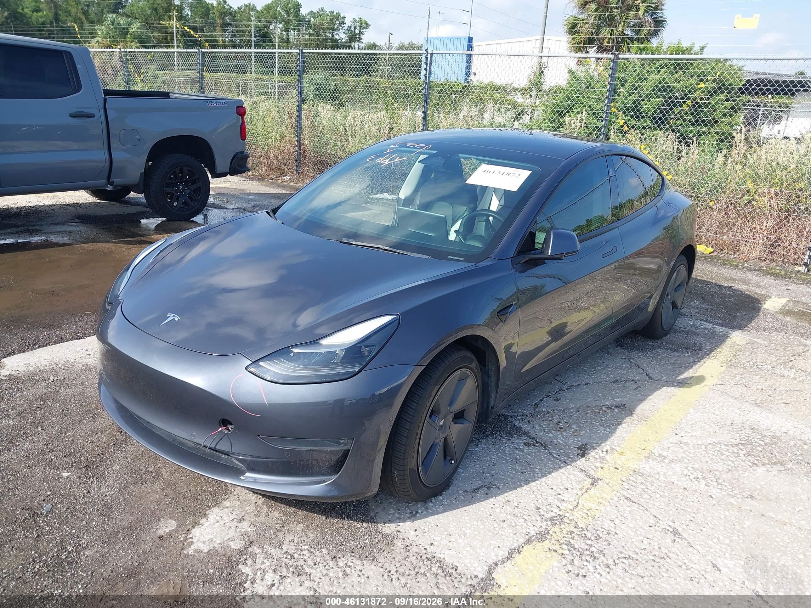 2022 TESLA MODEL 3 — I2