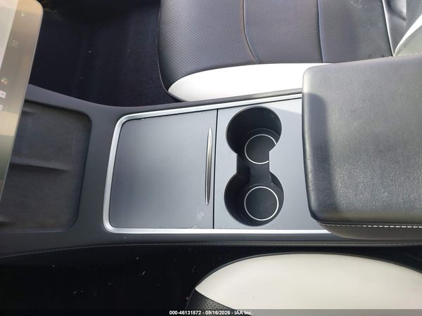 2022 TESLA MODEL 3 — I132