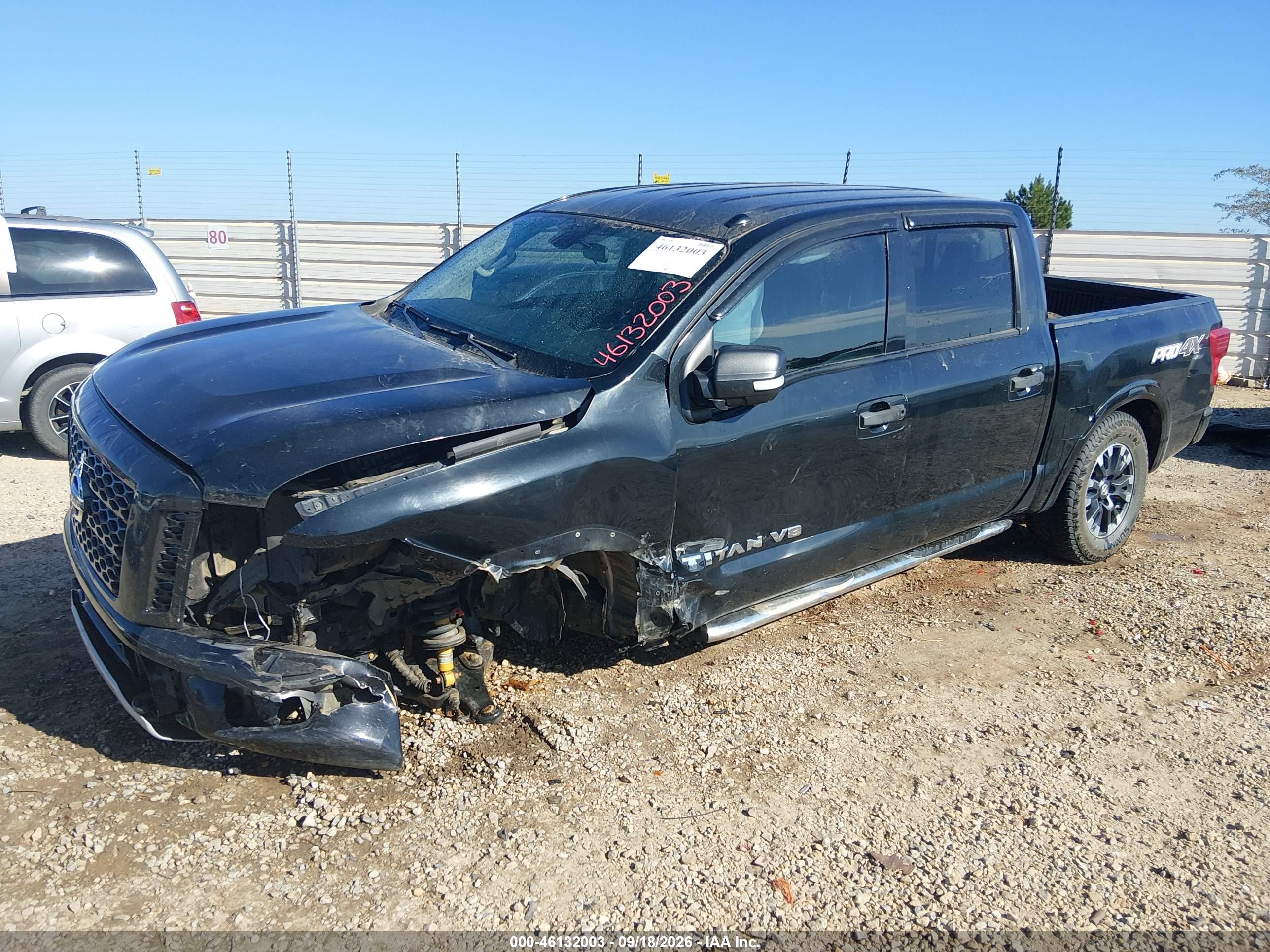 2019 NISSAN TITAN PRO-4X — I2