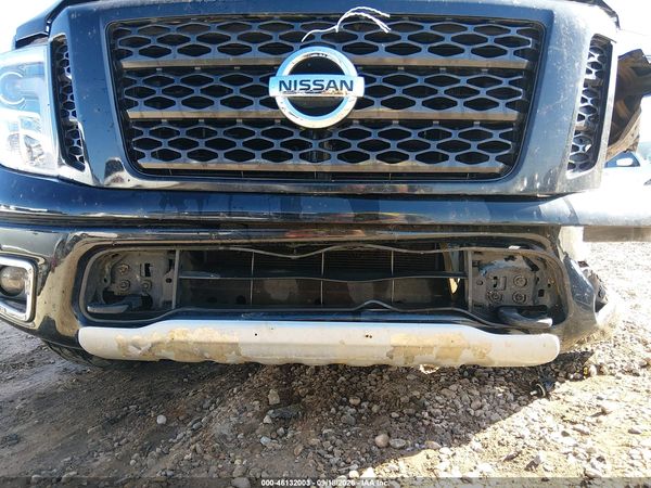 2019 NISSAN TITAN PRO-4X — I154