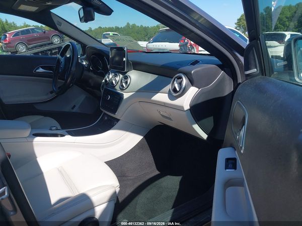 2016 MERCEDES-BENZ GLA 250 GLA250 — I5