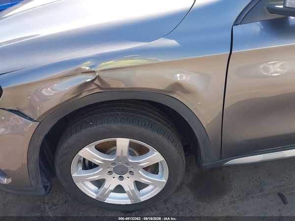 2016 MERCEDES-BENZ GLA 250 GLA250 — I152