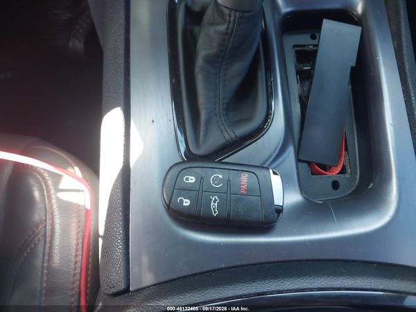2016 DODGE CHARGER SXT — I11