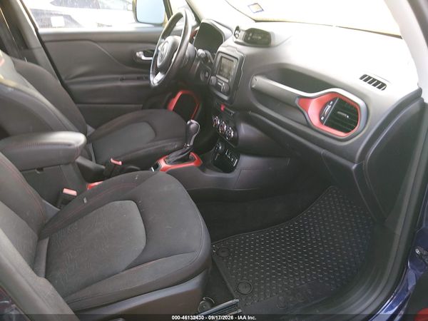 2016 JEEP RENEGADE TRAILHAWK — I5