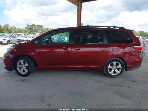 2015 TOYOTA SIENNA LE 8 PASSENGER — I117