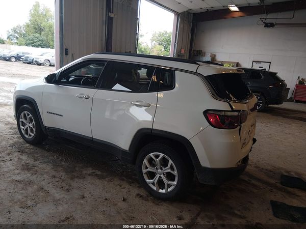 2024 JEEP COMPASS LATITUDE 4X4 — I3
