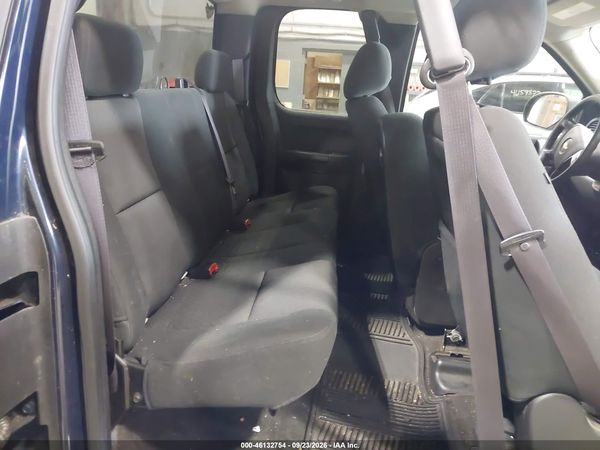 2012 CHEVROLET SILVERADO 1500 LS — I8