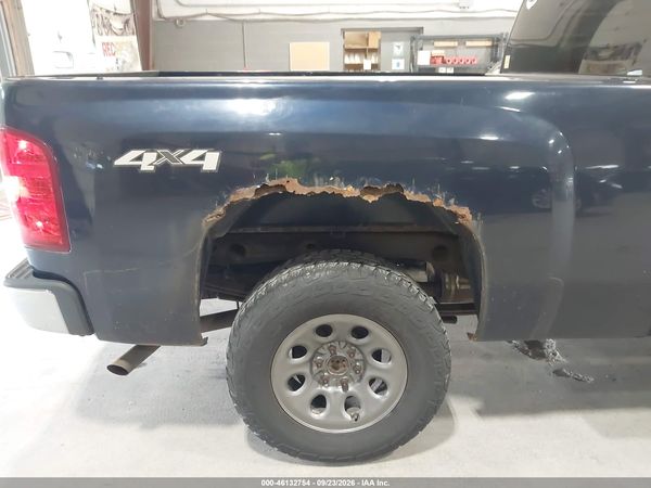2012 CHEVROLET SILVERADO 1500 LS — I152
