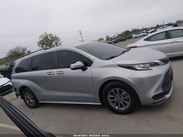 2021 TOYOTA SIENNA LE — I116