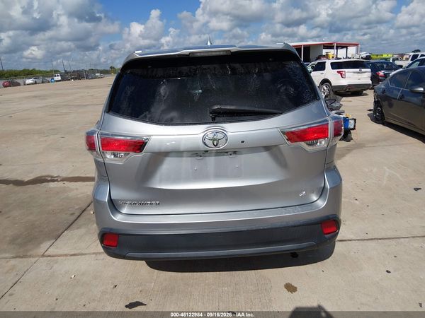 2016 TOYOTA HIGHLANDER XLE V6 — I119