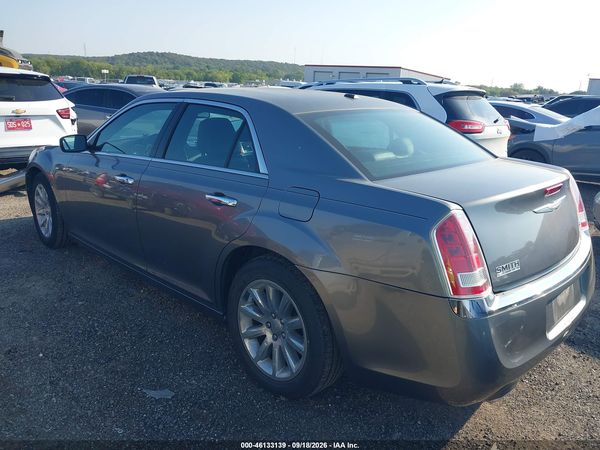 2012 CHRYSLER 300 LIMITED — I3