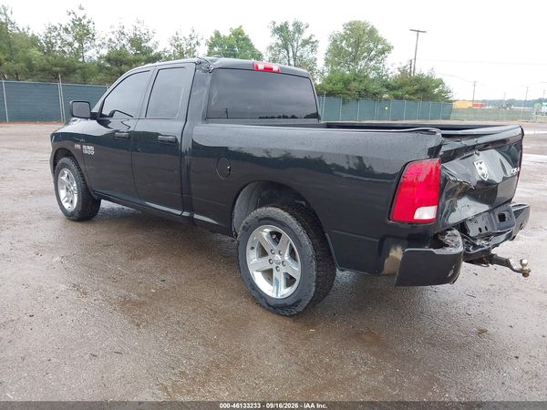 2017 RAM 1500 EXPRESS  4X4 6'4 BOX — I3