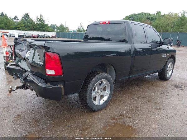 2017 RAM 1500 EXPRESS  4X4 6'4 BOX — I4