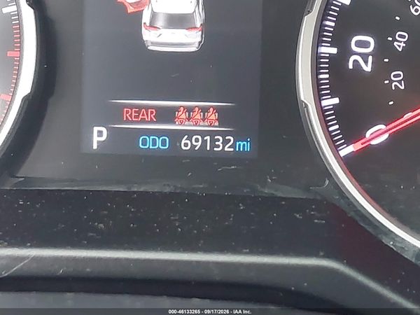 2019 TOYOTA RAV4 LE — I118