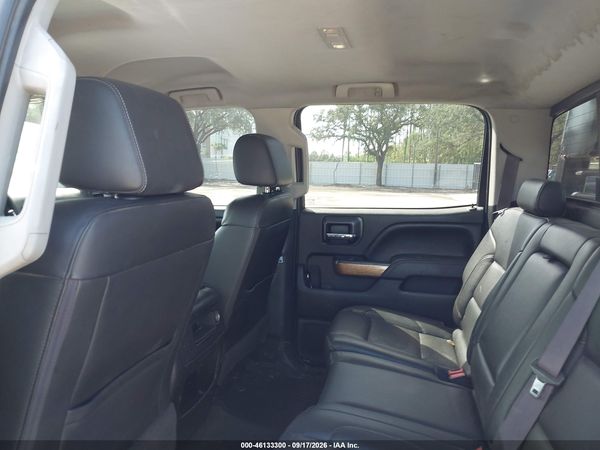 2016 CHEVROLET SILVERADO 3500HD LTZ — I7