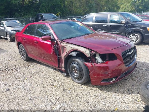 2018 CHRYSLER 300 300S AWD — I1