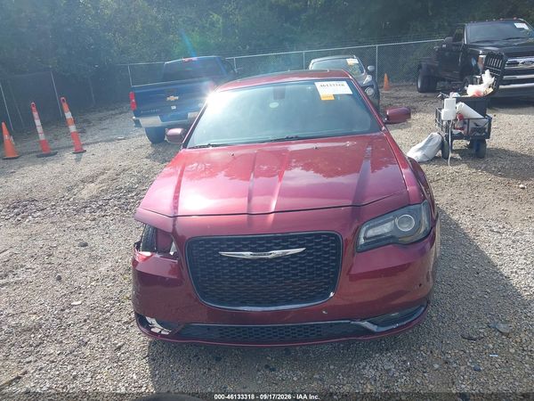 2018 CHRYSLER 300 300S AWD — I115