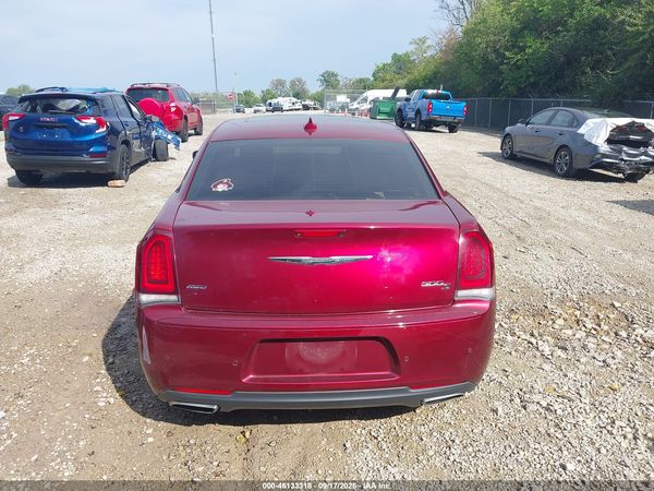 2018 CHRYSLER 300 300S AWD — I119