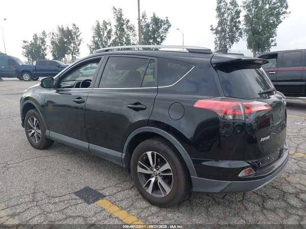 2018 TOYOTA RAV4 XLE — I3