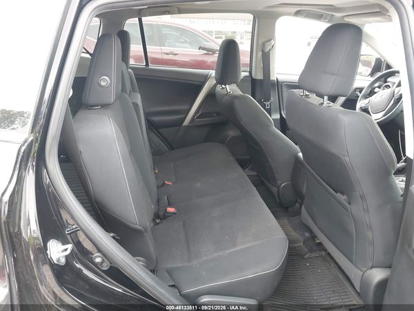 2018 TOYOTA RAV4 XLE — I8