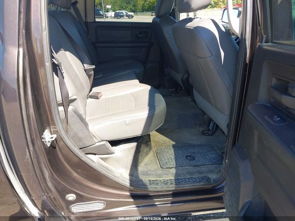 2017 RAM 1500 TRADESMAN  4X4 5'7 BOX — I8