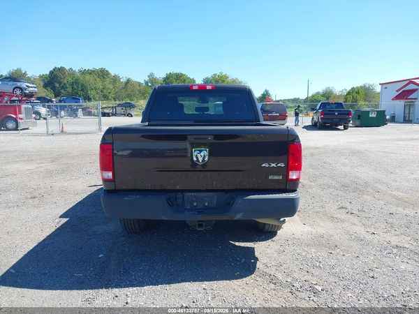 2017 RAM 1500 TRADESMAN  4X4 5'7 BOX — I119