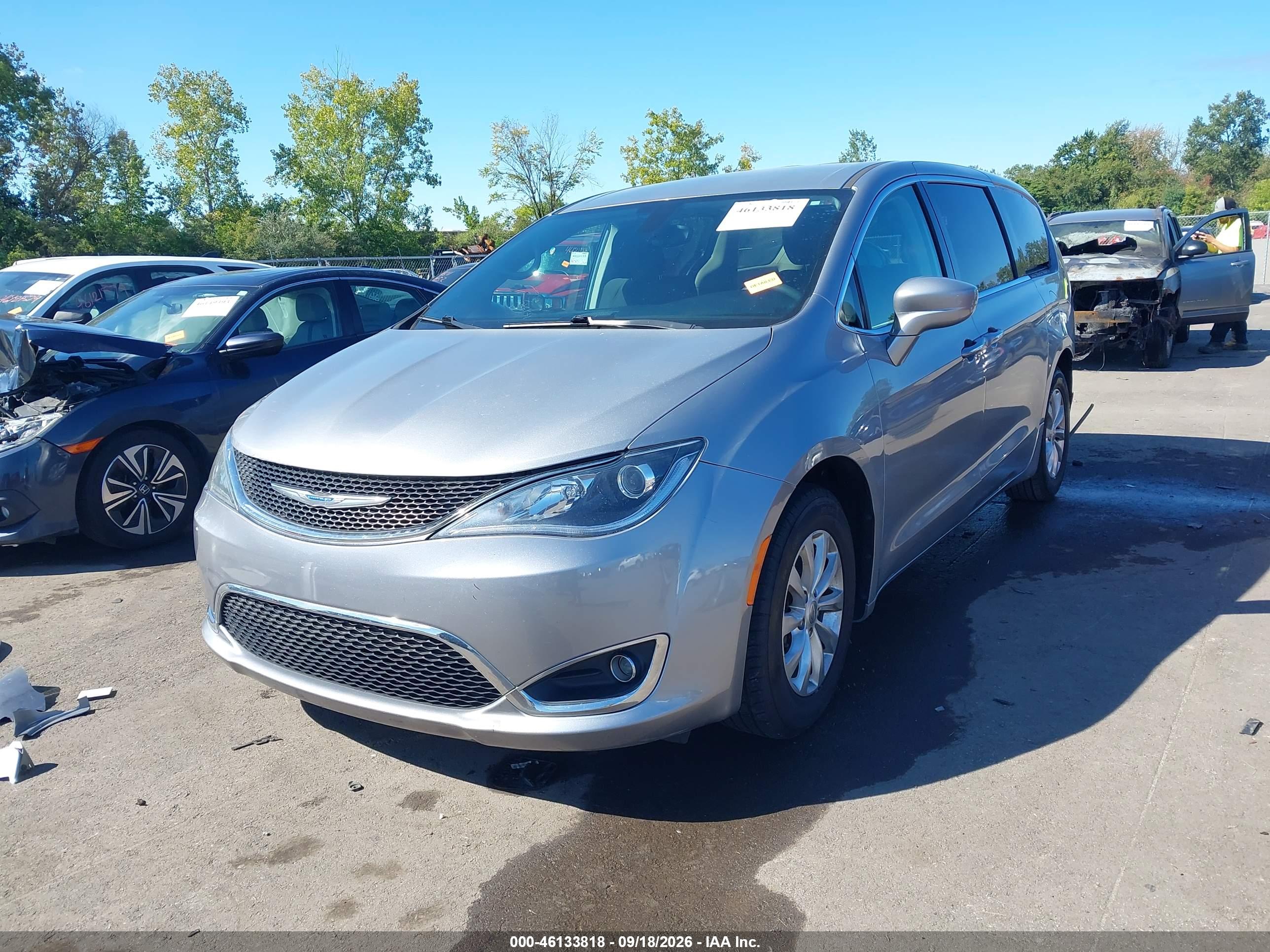 2018 CHRYSLER PACIFICA TOURING PLUS — I2