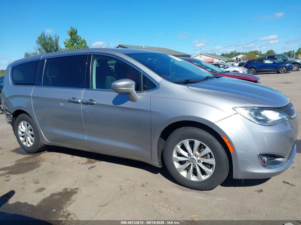 2018 CHRYSLER PACIFICA TOURING PLUS — I116