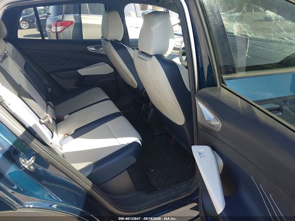 2023 VOLKSWAGEN ID.4 PRO S/PRO S PLUS — I8