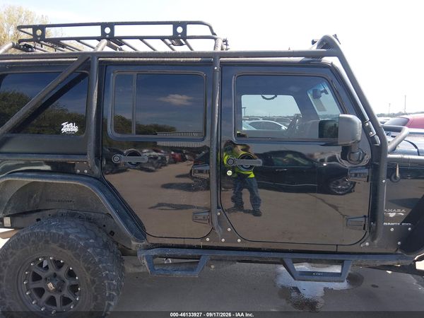 2017 JEEP WRANGLER UNLIMITED SAHARA 4X4 — I116