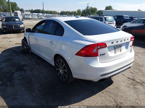 2017 VOLVO S60 INSCRIPTION T5 — I3