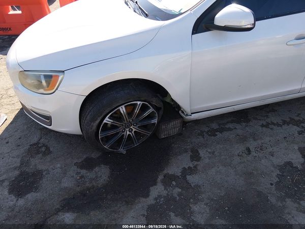 2017 VOLVO S60 INSCRIPTION T5 — I6