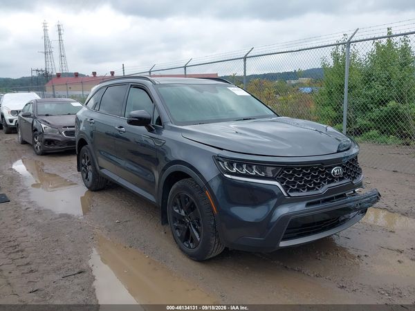 2021 KIA SORENTO S — I1