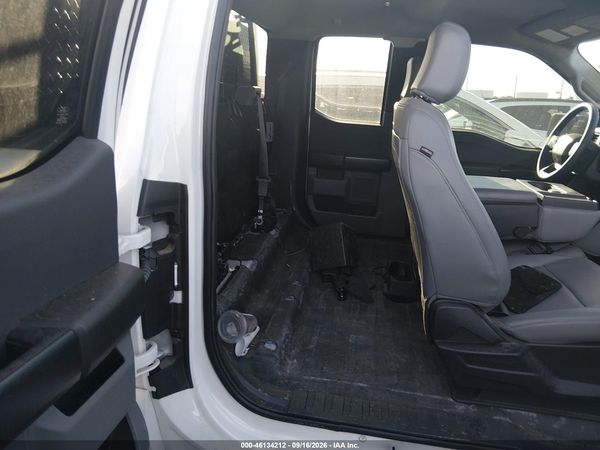2024 FORD F-150 XL — I8