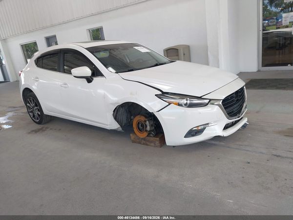 2018 MAZDA MAZDA3 GRAND TOURING — I1