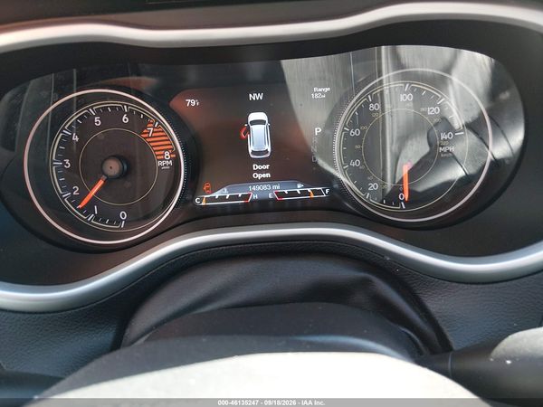 2016 JEEP CHEROKEE TRAILHAWK — I7