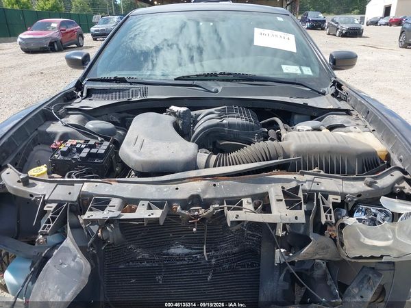 2012 DODGE CHARGER SE — I10