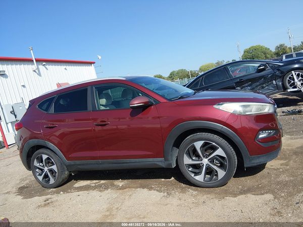 2016 HYUNDAI TUCSON SPORT — I116
