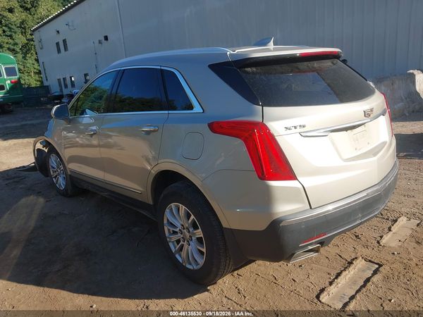 2017 CADILLAC XT5 STANDARD — I3
