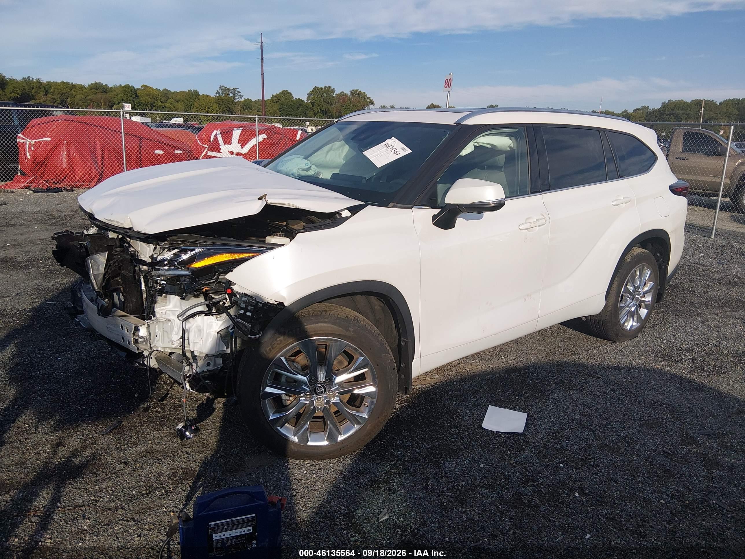 2024 TOYOTA HIGHLANDER LIMITED — I2