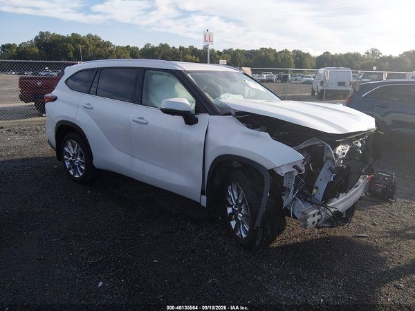 2024 TOYOTA HIGHLANDER LIMITED — I1