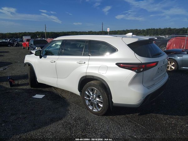 2024 TOYOTA HIGHLANDER LIMITED — I3