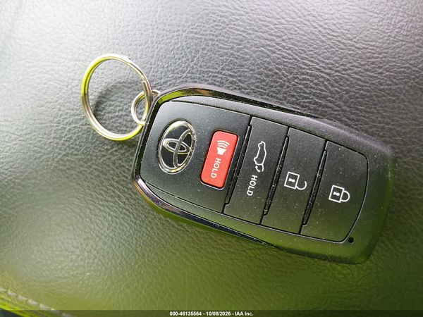 2024 TOYOTA HIGHLANDER LIMITED — I11