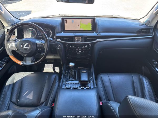2018 LEXUS LX 570 TWO-ROW — I6