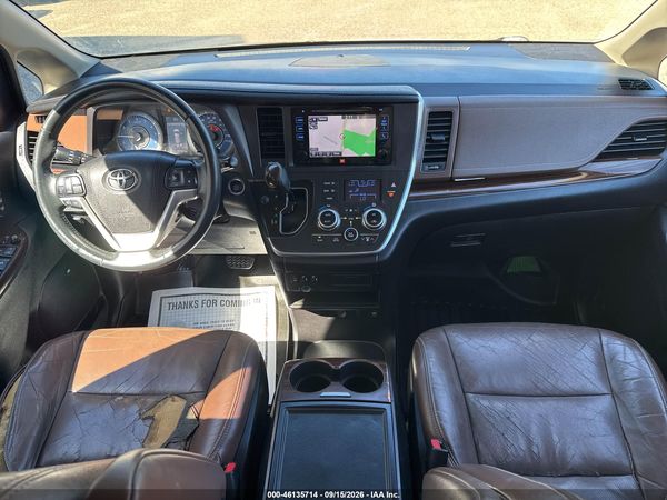 2016 TOYOTA SIENNA LIMITED 7 PASSENGER — I6