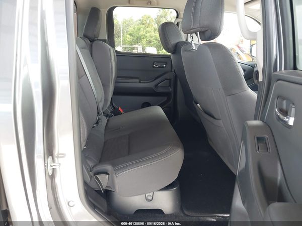 2023 NISSAN FRONTIER SV 4X4 — I8