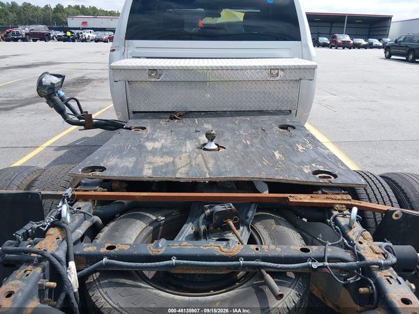 2018 RAM 3500 TRADESMAN  4X4 8' BOX — I7