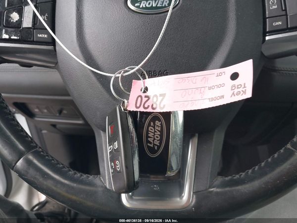 2016 LAND ROVER DISCOVERY SPORT HSE — I11
